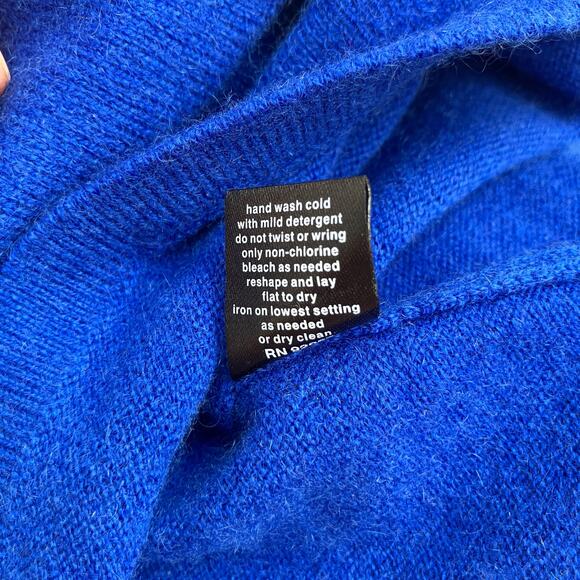 Black Saks Fifth Avenue Top Sz M 100% Blue Cashmere Halter Pullover Careerwear - Picture 8 of 9